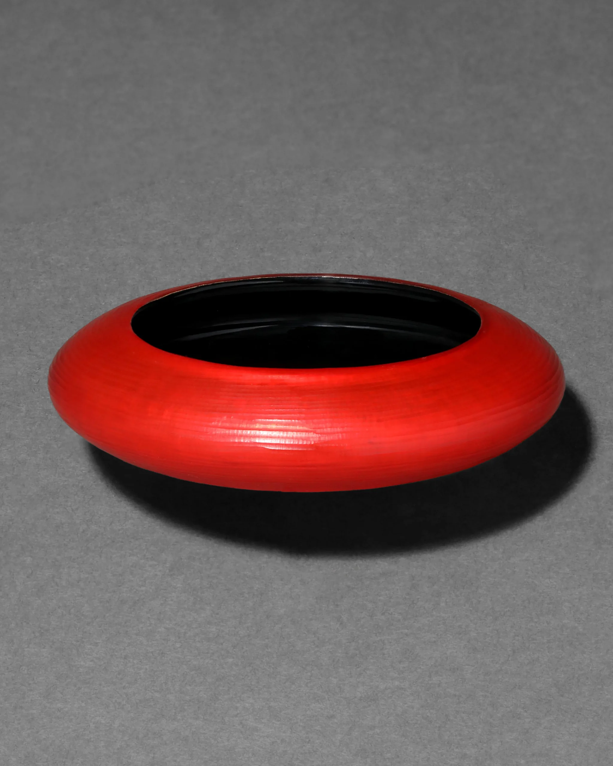 Lucite Saucer Bangle Bracelet- Lipstick Red