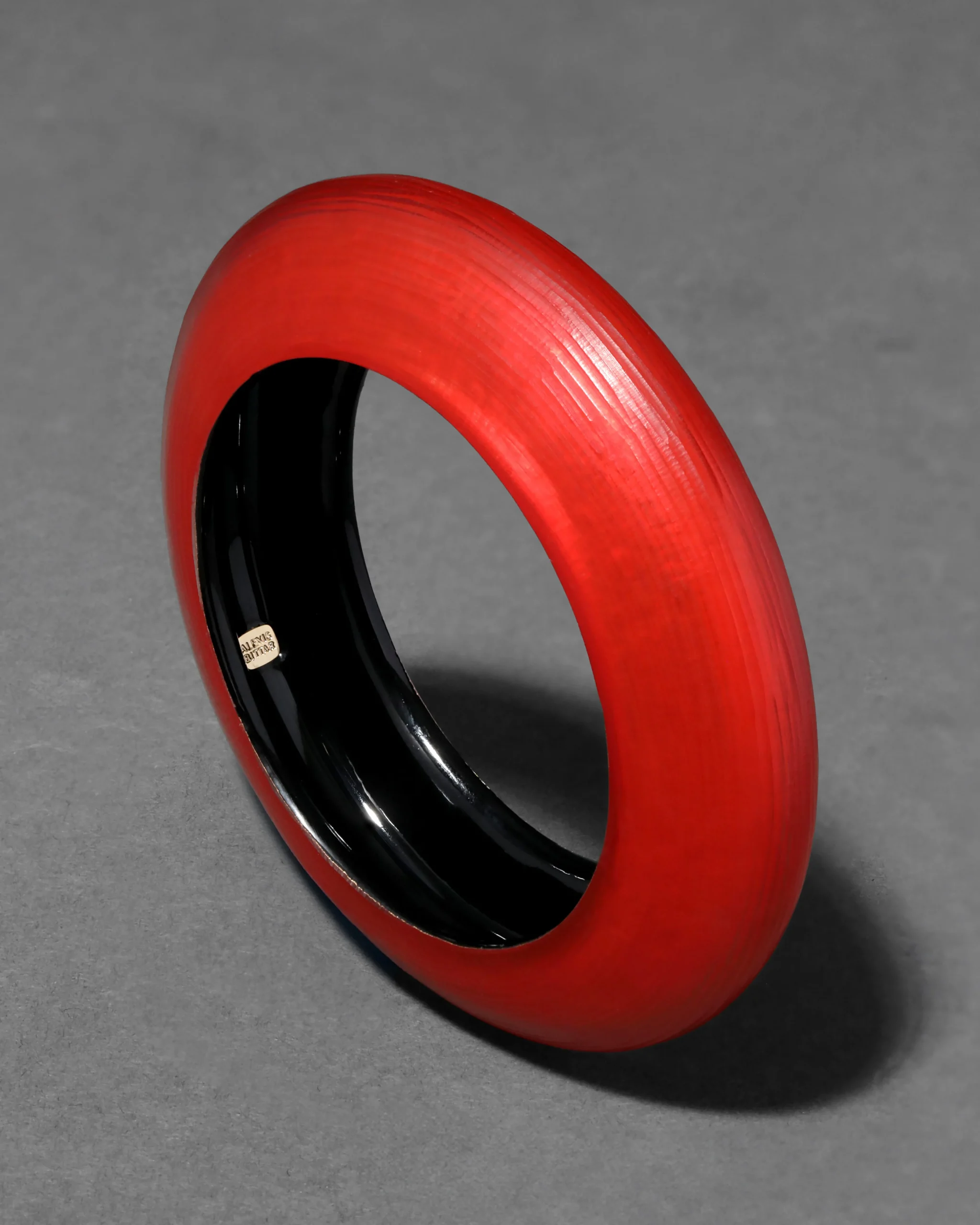 Lucite Saucer Bangle Bracelet- Lipstick Red