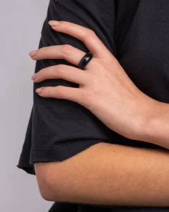 Lucite Tapered Ring- Onyx