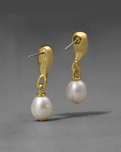 Perla Liquid Drop Post Earring