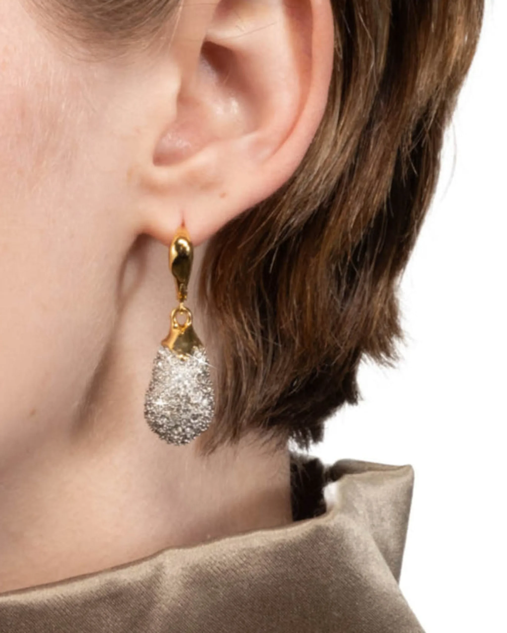Solanales Crystal Pavé Teardrop Leverback Earring