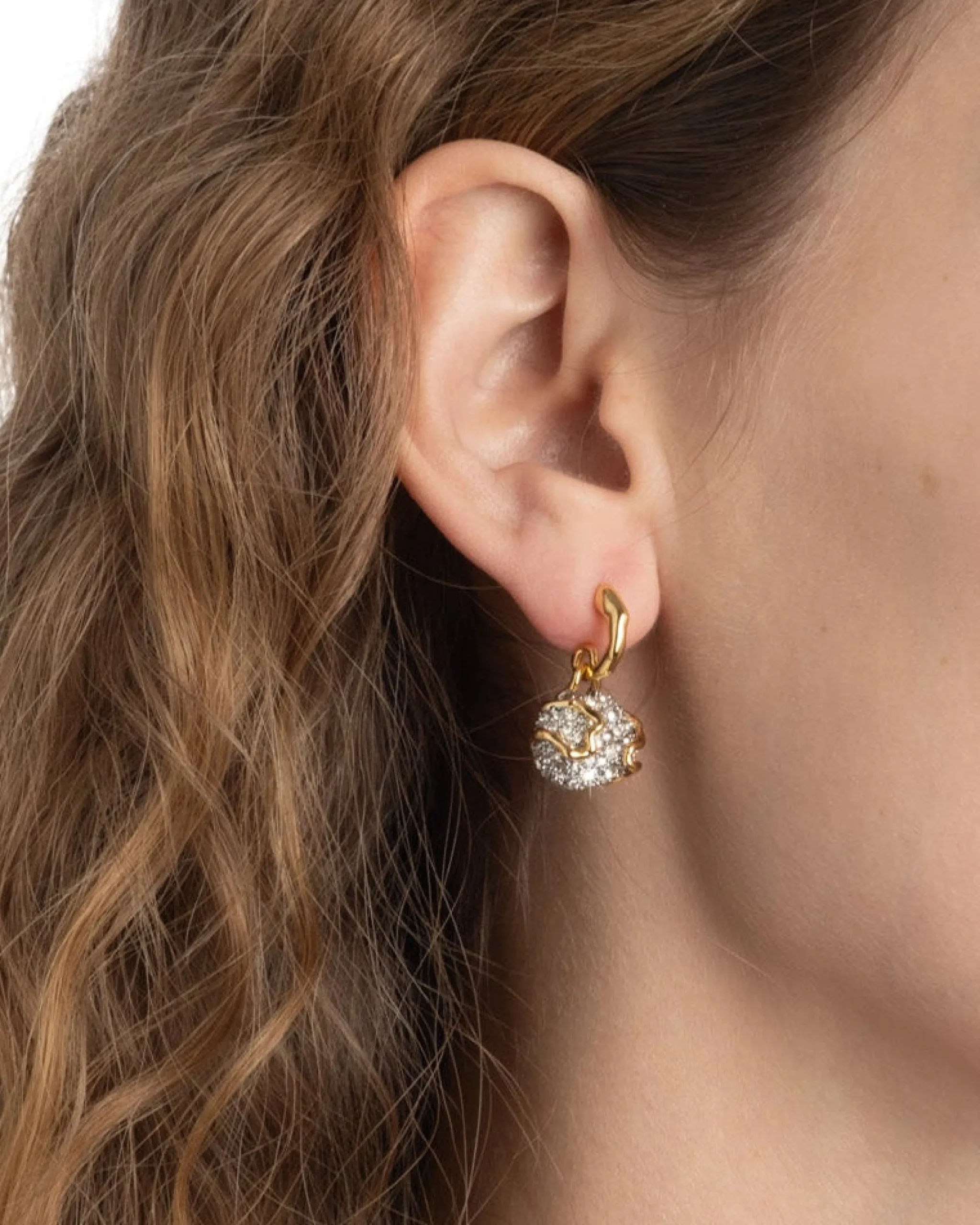 Solanales Crystal Petite Pebble Hoop Earring