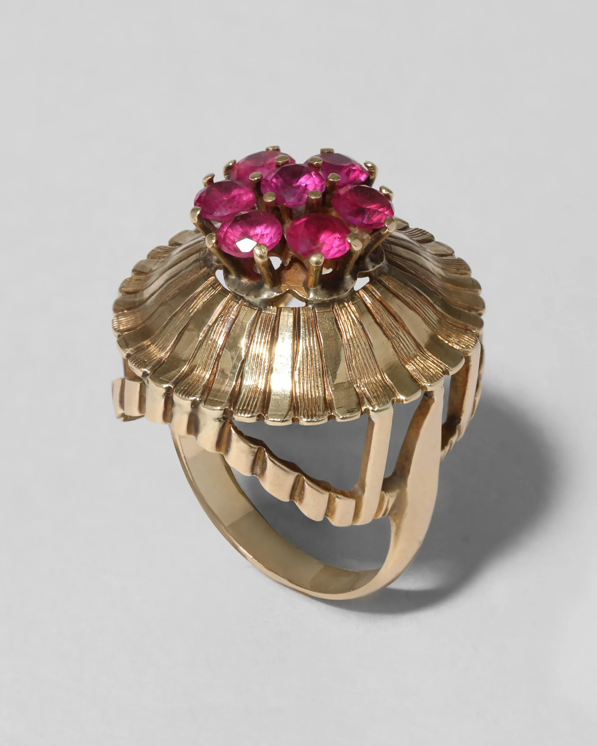 Vintage 1930s 18k Gold & Ruby Ring