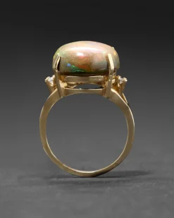 Vintage 1980s 14k Gold with Green Opal Cabachon & Diamond Accent Ring